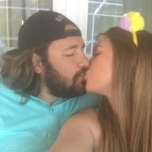 Meet your Posher, Cassandra